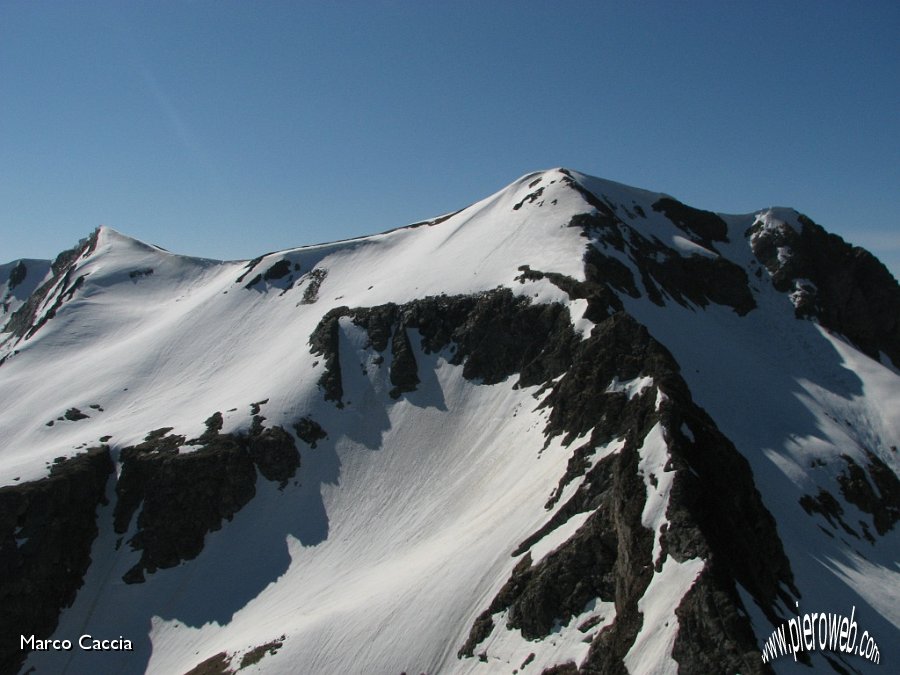 07_Masoni e Veniva ancora innevati.JPG